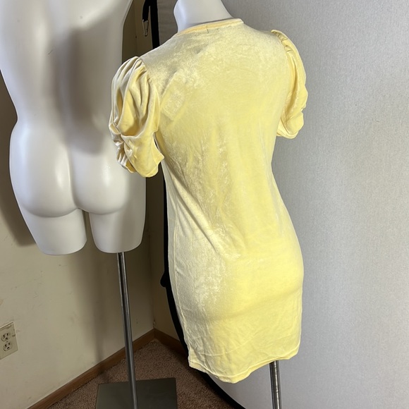 Generation love Aristarchus winter dress women sizes XXS/S yellow new with tag - Picture 4 of 7